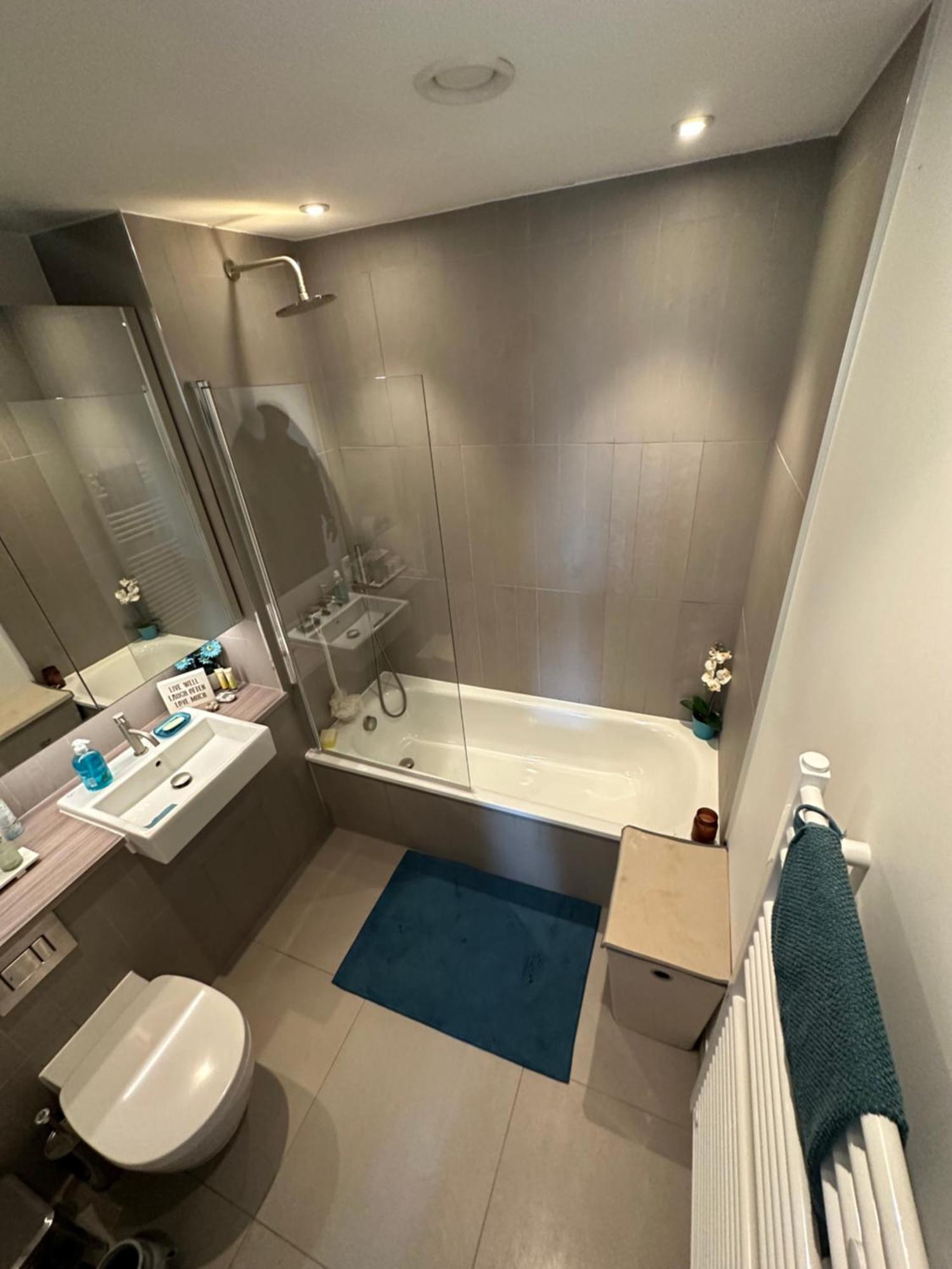 Luxury 3 Bedroom Flat In Stratford, Londra Dış mekan fotoğraf