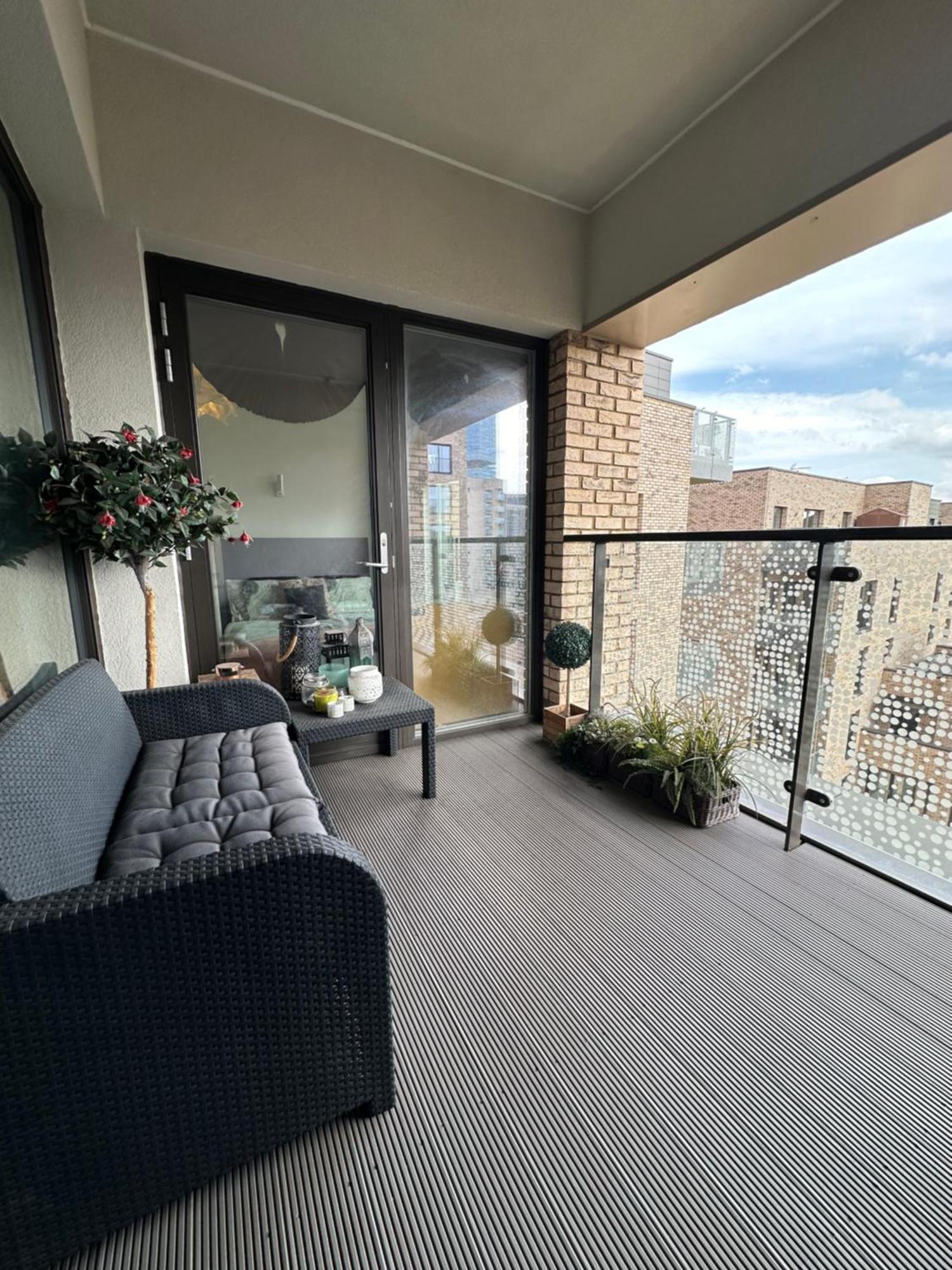 Luxury 3 Bedroom Flat In Stratford, Londra Dış mekan fotoğraf